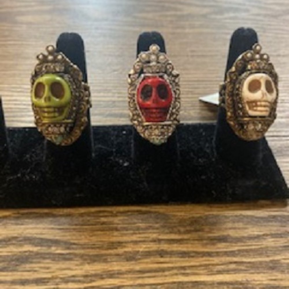 Ollipop Skull Rings! THREE COLOR OPTIONS! NWOT!